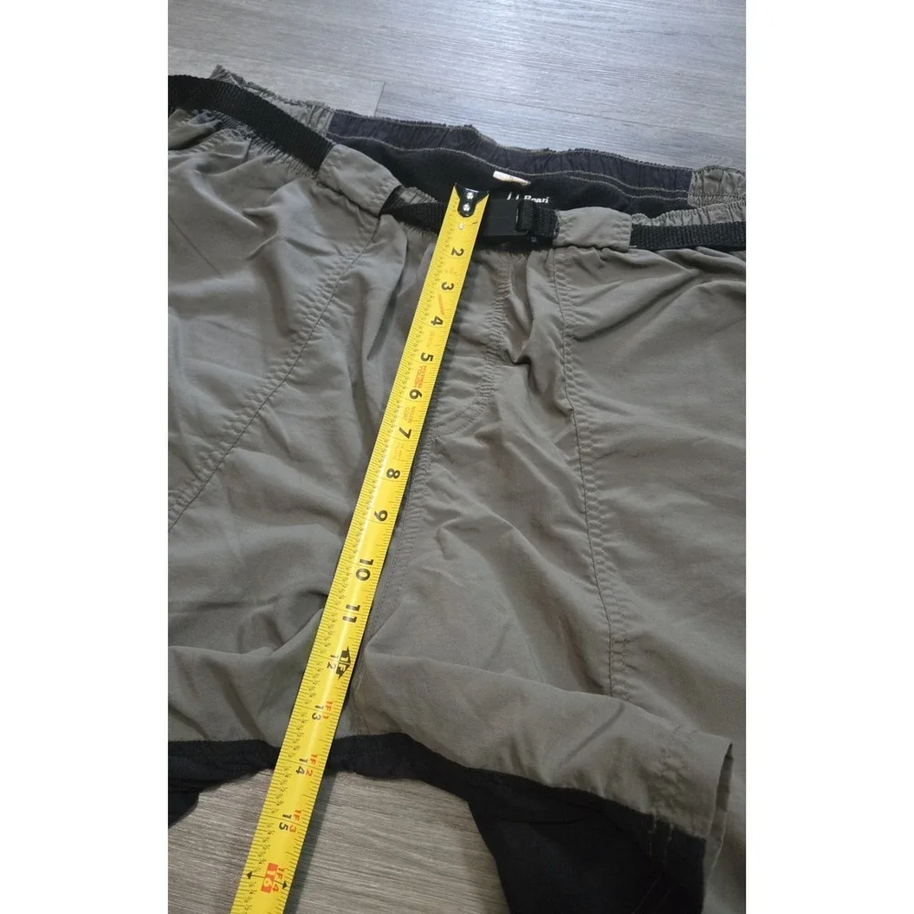 L.L. Bean 100% Nylon Pull-On Bike Shorts Built-In Liner 6